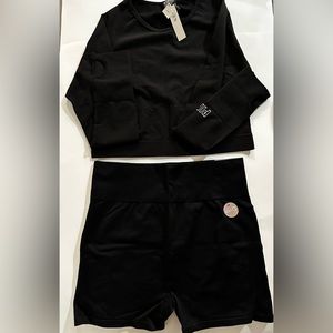 Victoria Secret short/crop long sleeve set